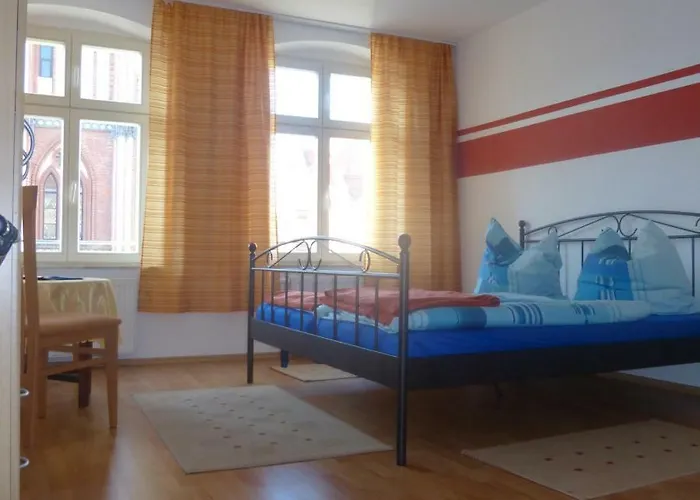 Guest house & Ferienwohnung Zum Schmuckgiebel