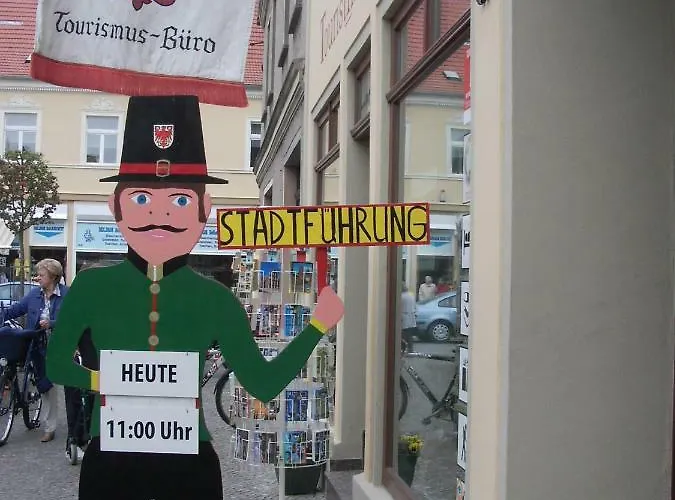 Guest house & Ferienwohnung Zum Schmuckgiebel Tangermuende